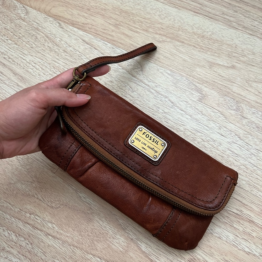 Fossil Vintage Wristlet